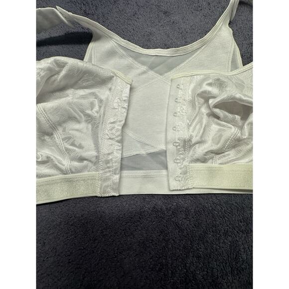 Bra 18 hour shoulder comfort wire free full coverage comfort and support 40c - Picture 2 of 4